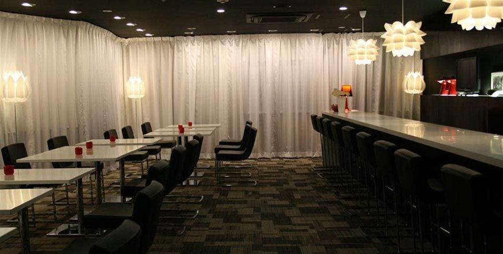 First Cabin Kyoto Karasuma For Women Buitenkant foto