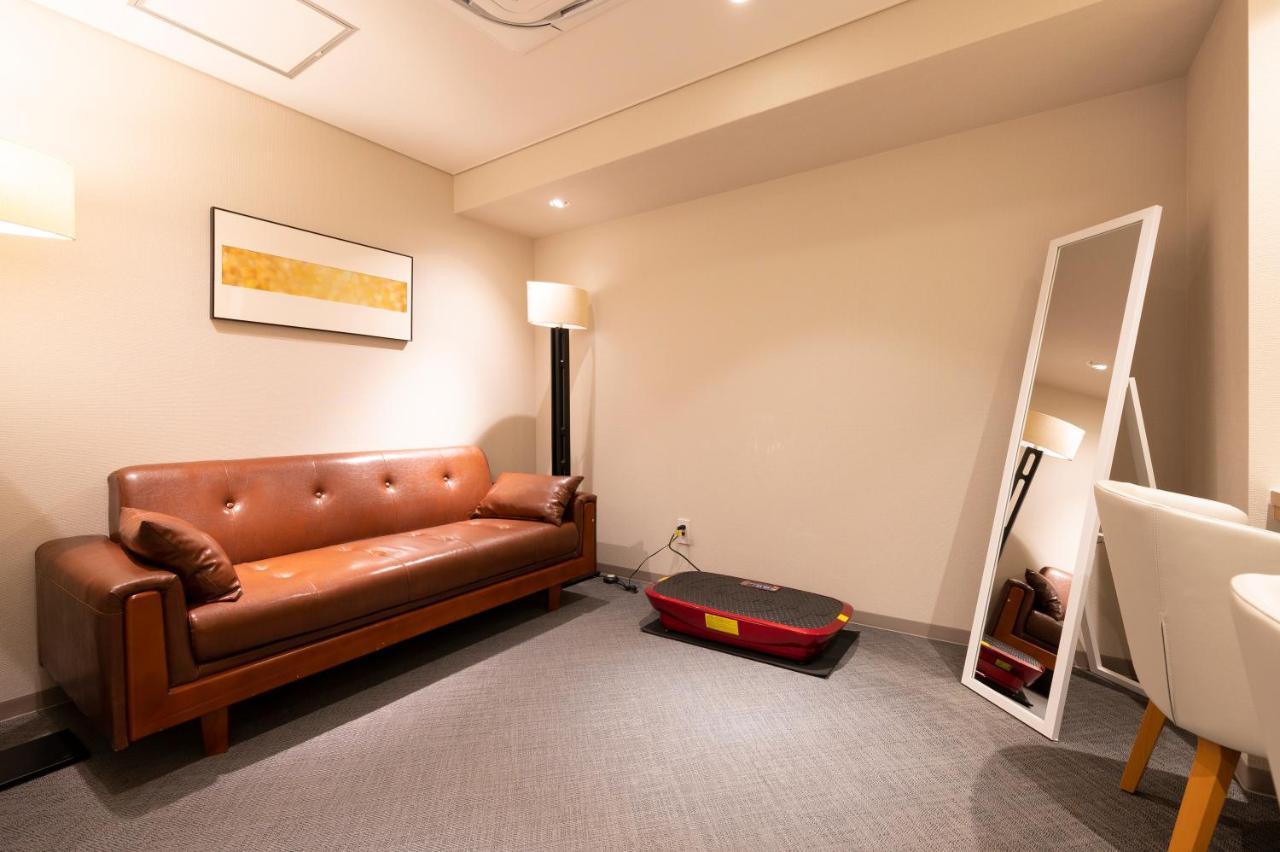 First Cabin Kyoto Karasuma For Women Buitenkant foto